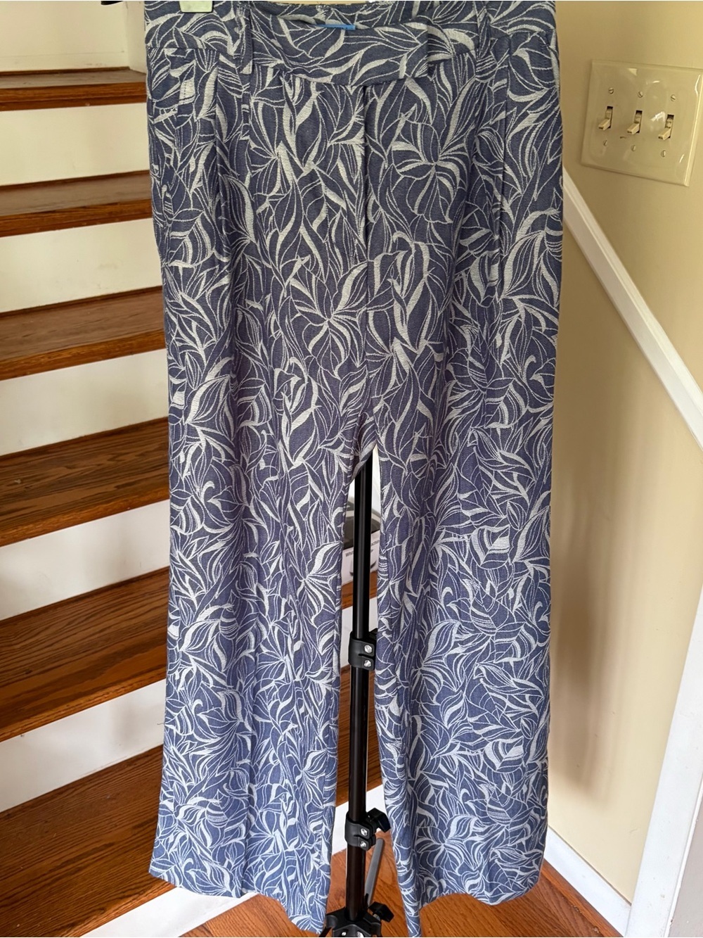 NWT J.McLaughlin Morgan High Rise Wide Leg Pants Denim Leaf Print 4 Coastal Boho - Picture 3 of 13